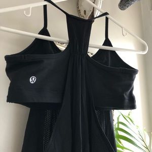 Lululemon tank with built in bra